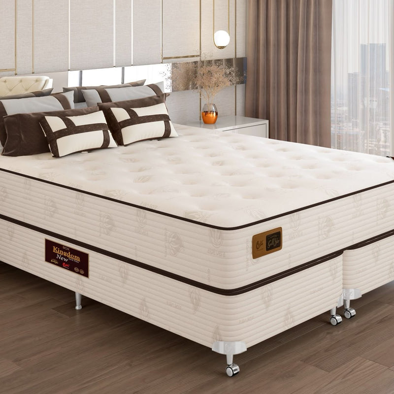 Conjunto Castor Kingdom Aloe Vera New ambientado em quarto com vista para a cidade